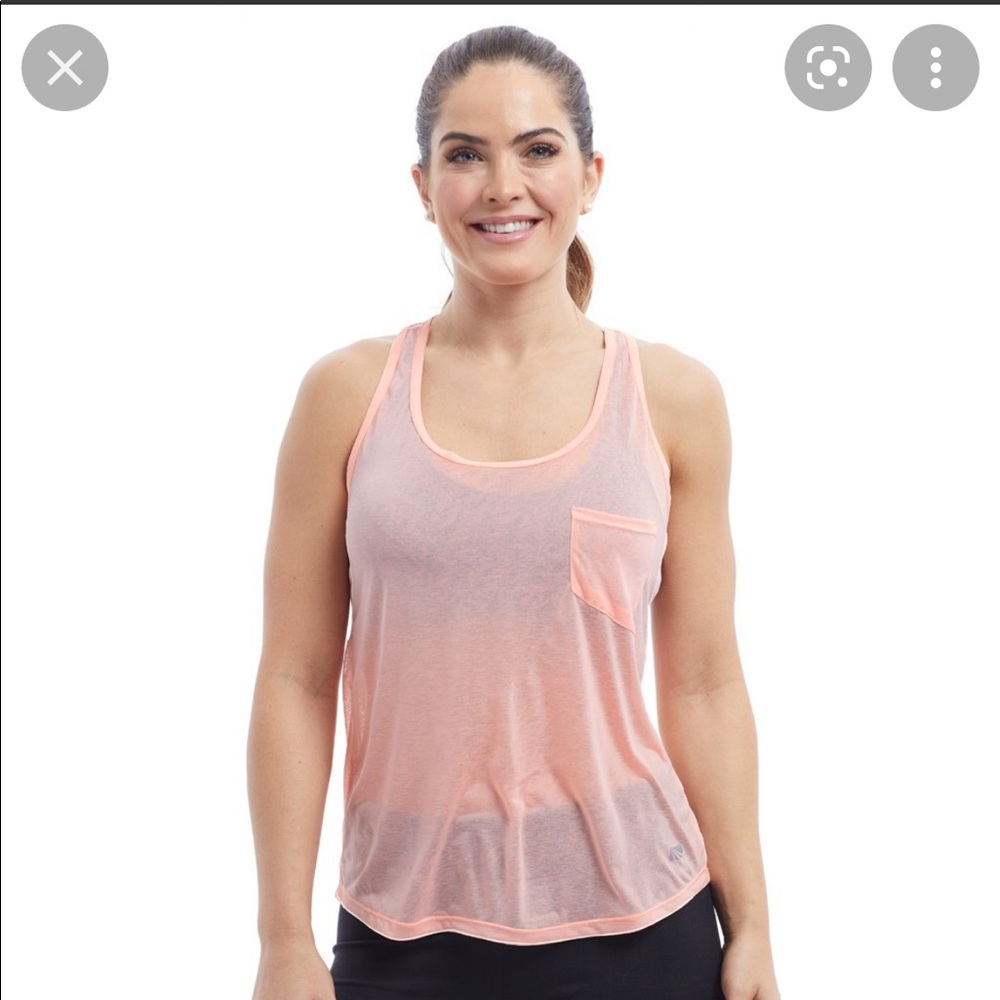 Marika Game On Singlet Coral Reef